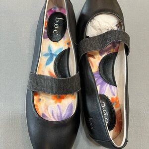 b.o.c. Women's Black Shoes, Size 8 ((NEW))